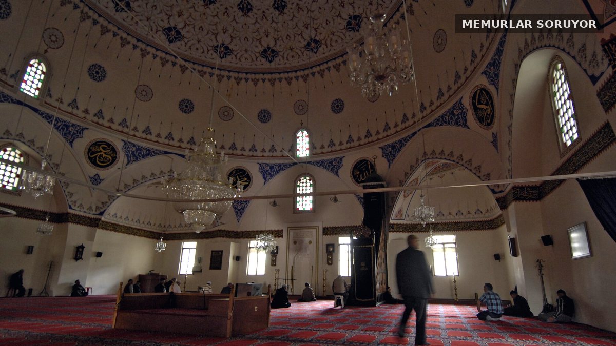 Vakıflar Genel Müdürlüğü 5 Vakıf Uzman Yardımcısı Alacak: Başvuru 25 Ekim'de Bitiyor